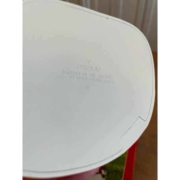 Hallmark Ornament Candlelight Services Church in orig box 2001 - Picture 6 of 7